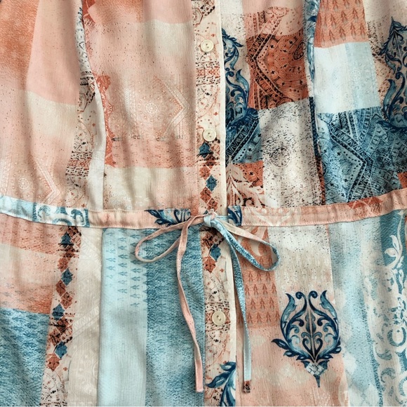 Chico’s Floral Button Cinched Tie Waist Blouse Size 1 (M/8) - Picture 5 of 14